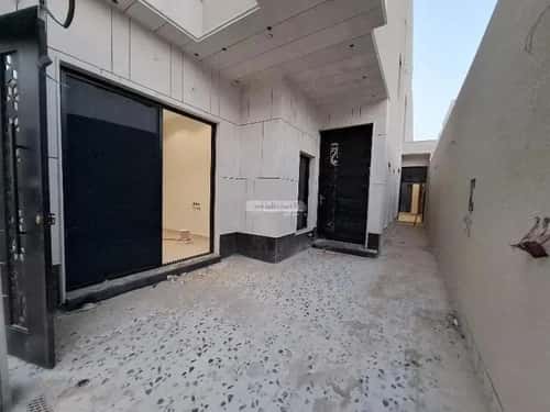 5 bedroom villa in Al Janadriyah 2