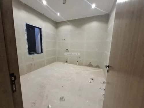 5 bedroom apartment in Al Janadriyah 4