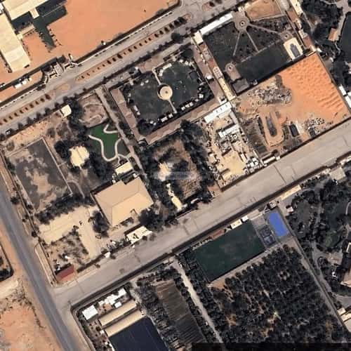4 bedroom villa in Al Rimal 9