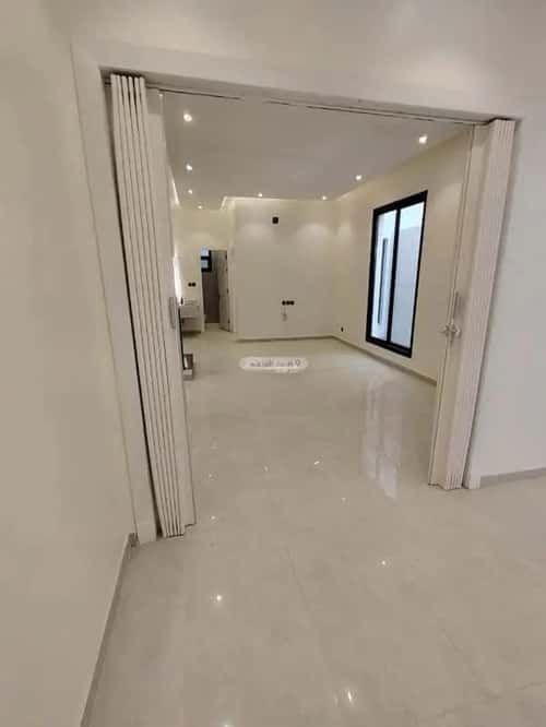 5 bedroom villa in Al Janadriyah 3