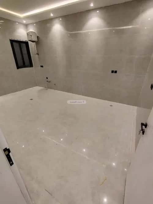 5 bedroom villa in Al Janadriyah 6