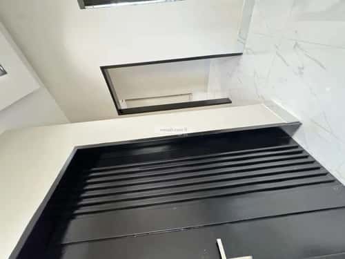 4 bedroom floor in Granada 2