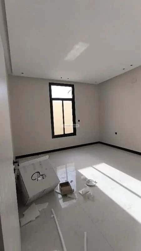4 bedroom apartment in Al Bayan 3