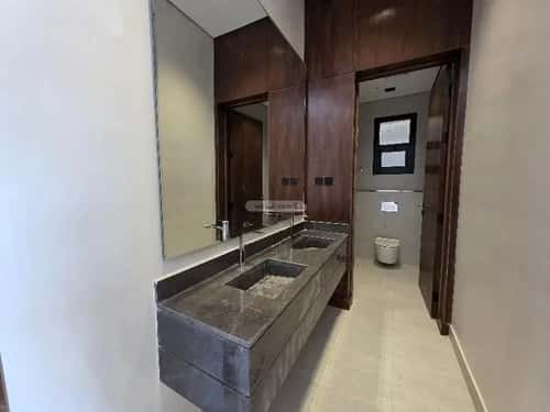 دور 4 غرف في المونسية 4