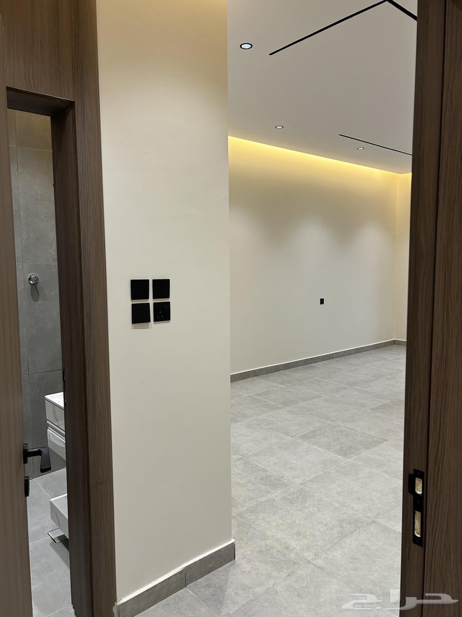 8 bedroom villa in Al Ukayshiyyah 24