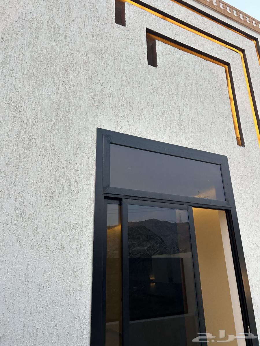 8 bedroom villa in Al Ukayshiyyah 27
