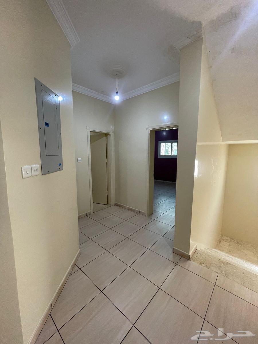 11 bedroom villa in Al Sharayea 13