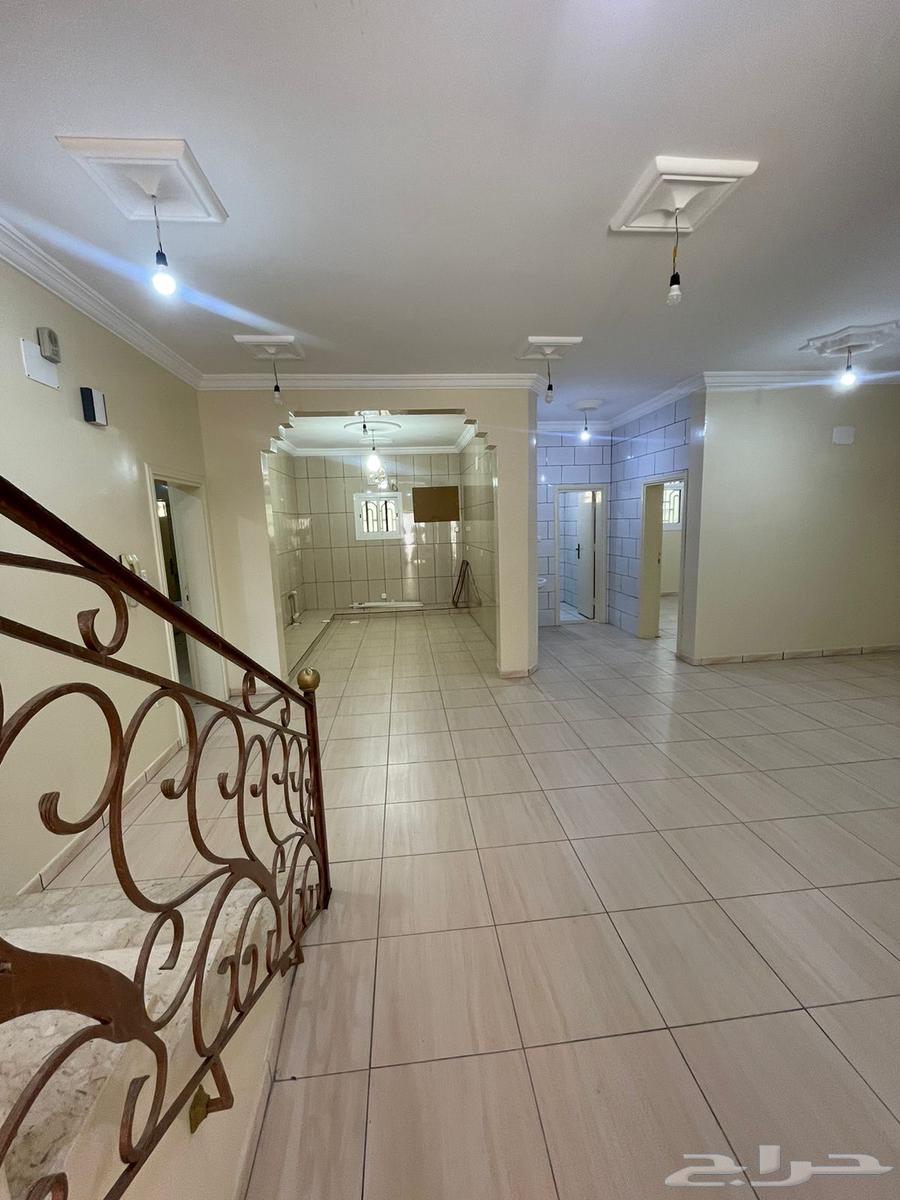 11 bedroom villa in Al Sharayea 14