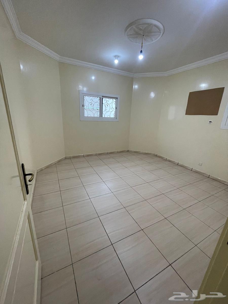 11 bedroom villa in Al Sharayea 20