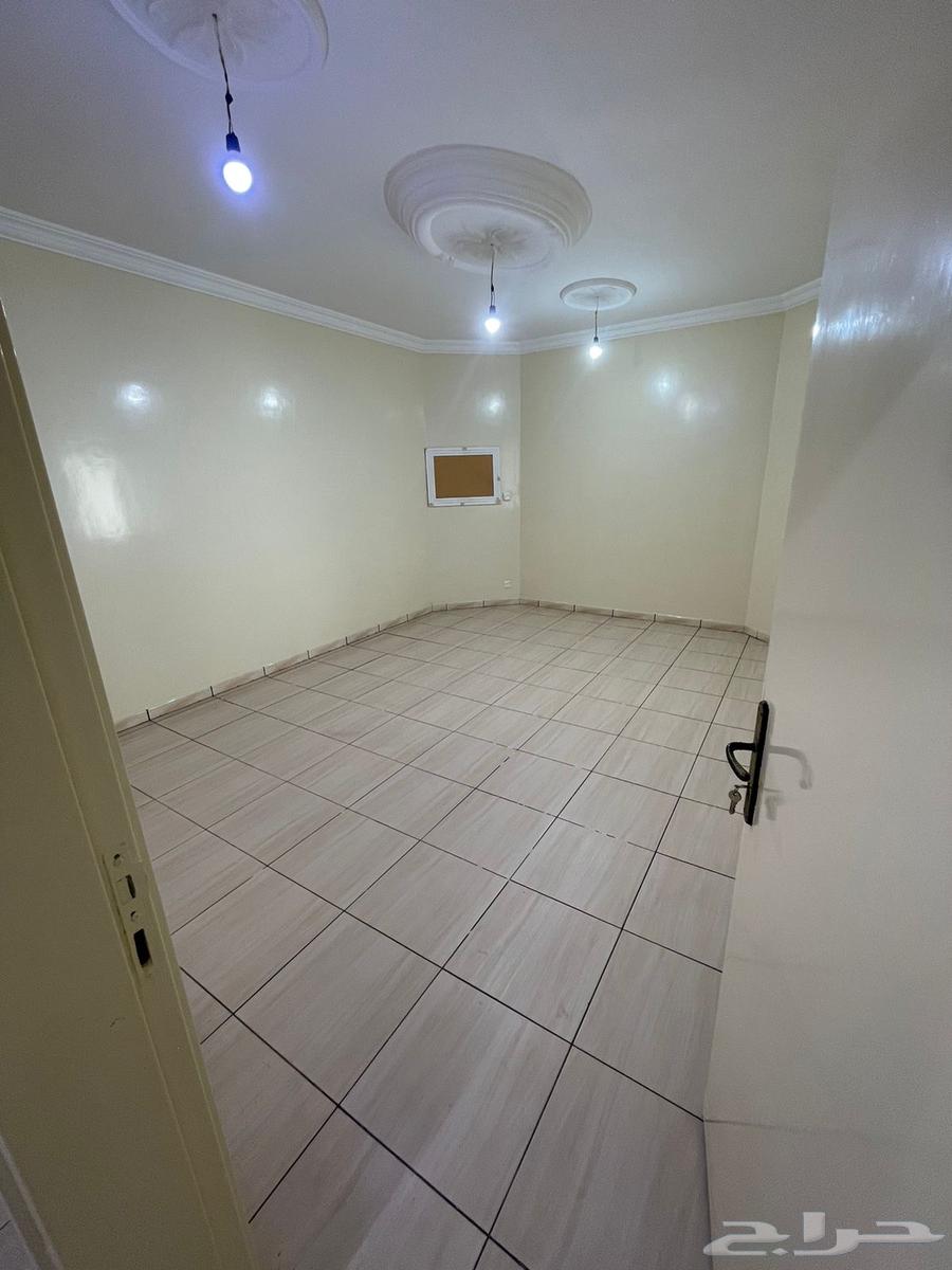 11 bedroom villa in Al Sharayea 25