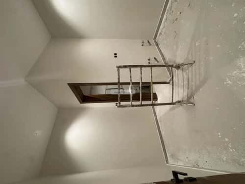 5 bedroom floor in Al Munsiyah 5