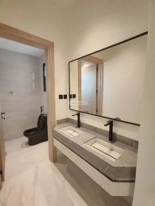 شقة 4 غرف في الخليج 5