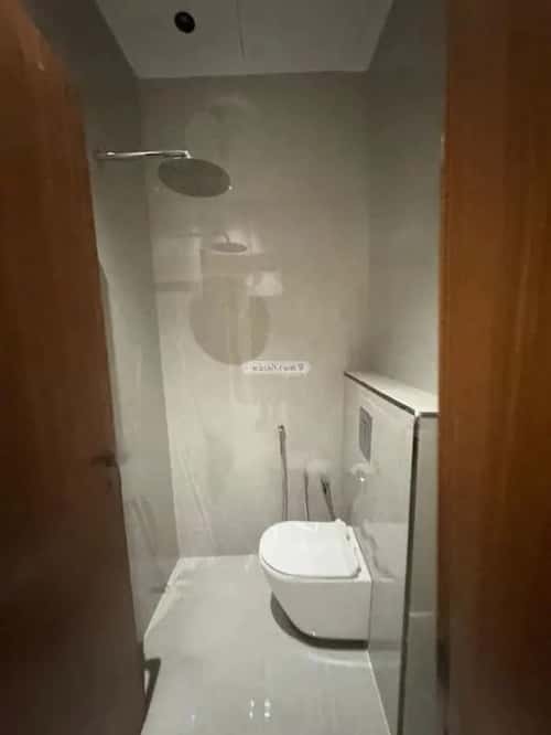 5 bedroom apartment in Al Khaleej 6