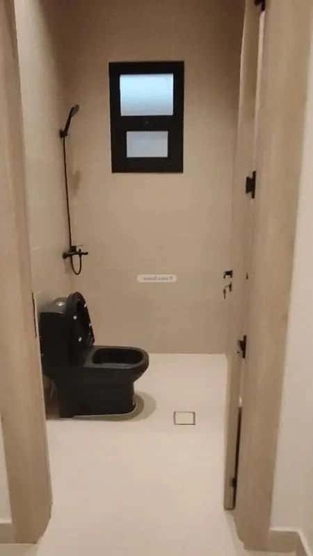 5 bedroom floor in Al Khaleej 3