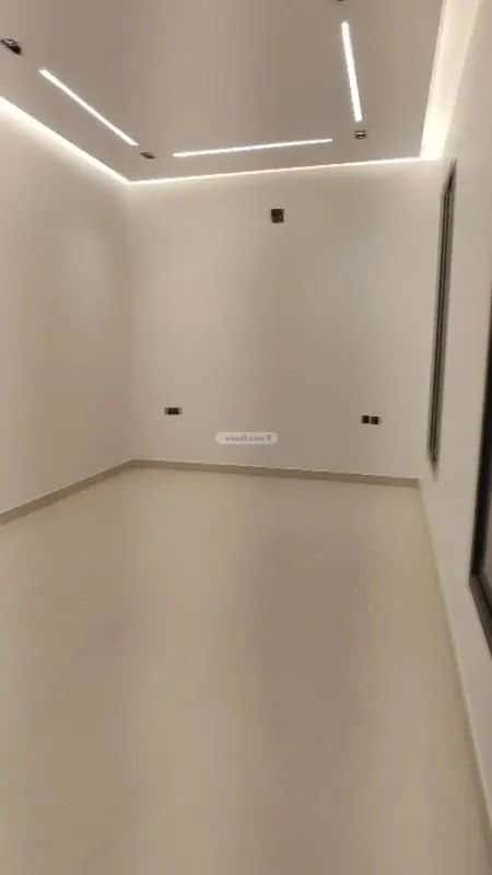 5 bedroom floor in Al Khaleej 9