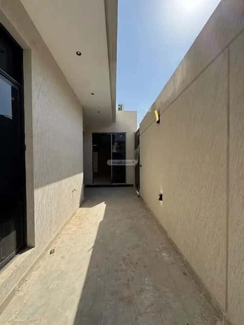 5 bedroom villa in Al Munsiyah 1