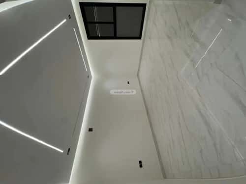 5 bedroom floor in Al Khaleej 10