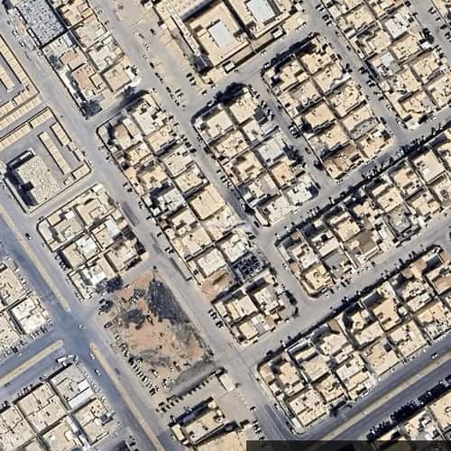 فيلا 5 غرف في الملك فيصل 4