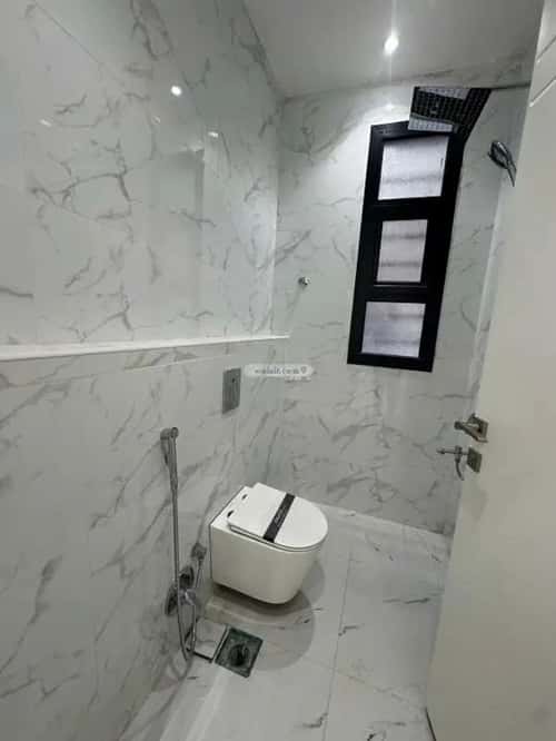 4 bedroom floor in Al Qadisiyah 2