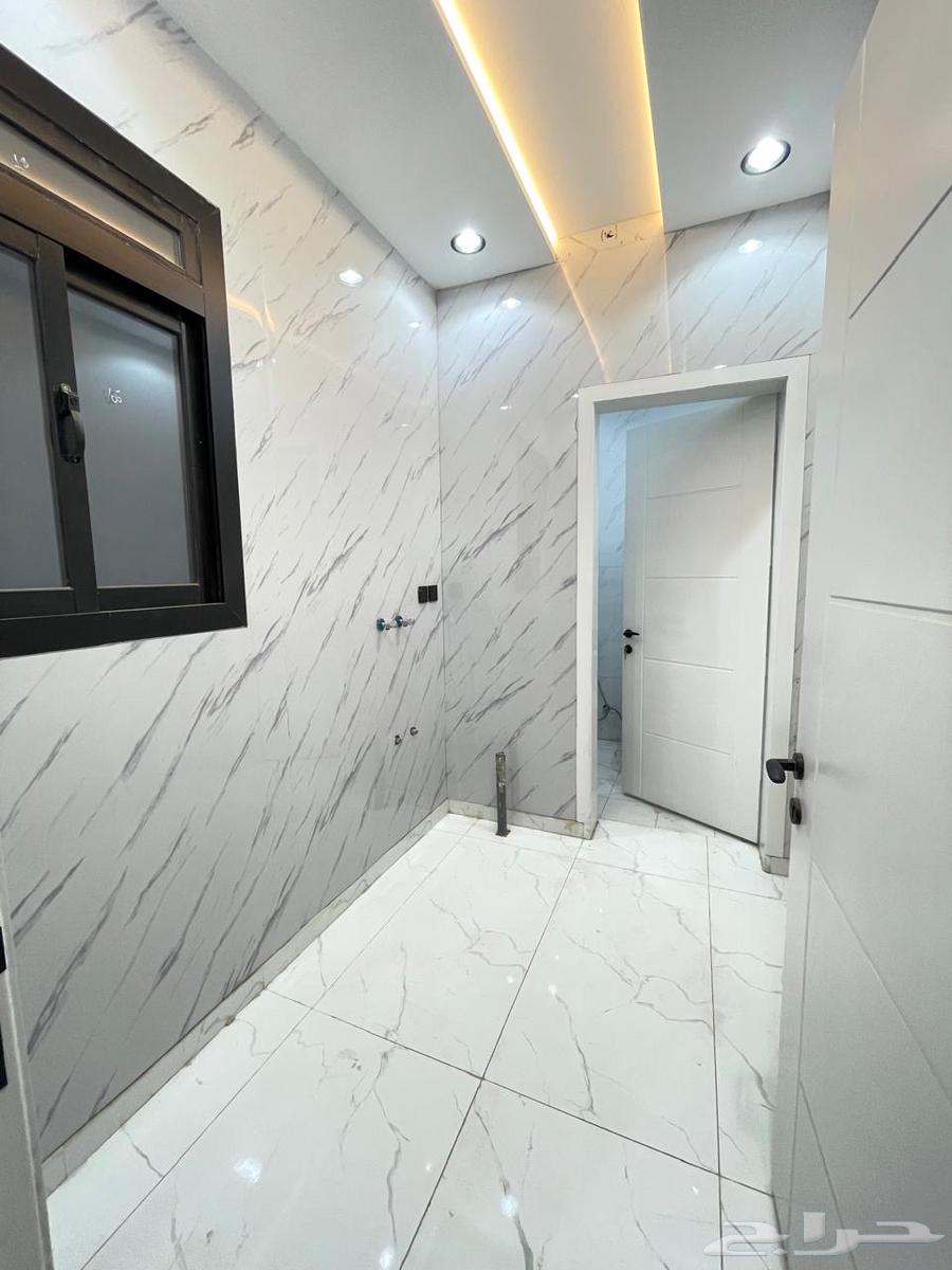 6 bedroom villa in Al Umrah Al Jadidah 19