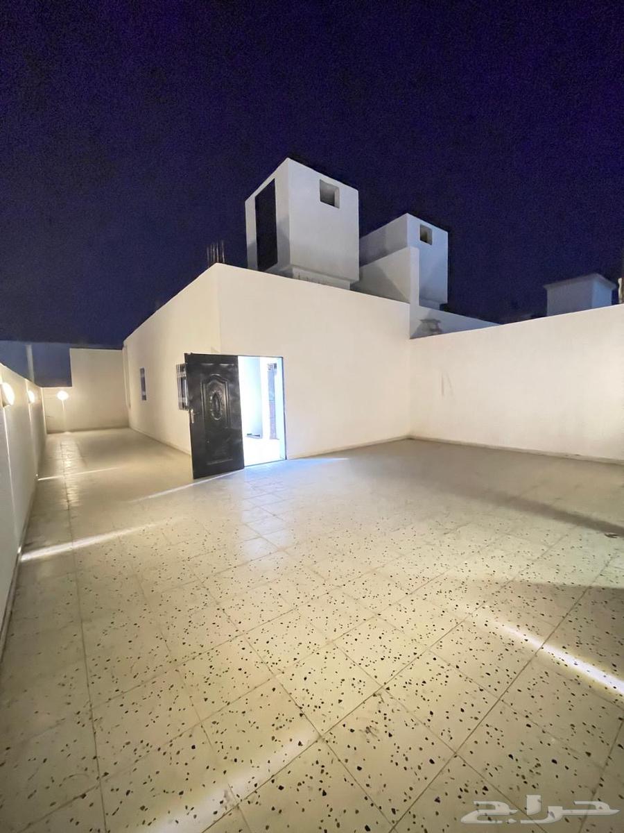 6 bedroom villa in Al Umrah Al Jadidah 20