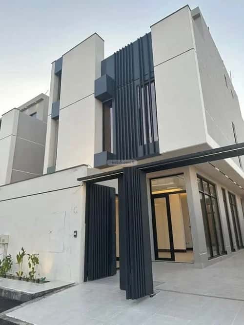 5 bedroom villa in Al Rimal 9