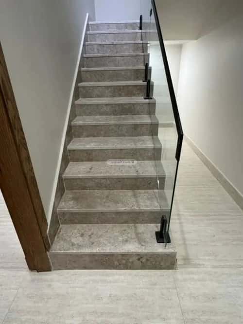 4 bedroom floor in Al Rimal 1