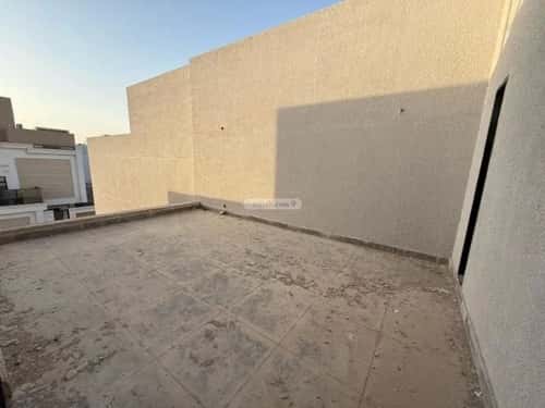 5 bedroom villa in Al Maizilah 1