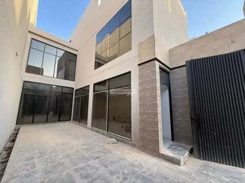 5 bedroom villa in Al Maizilah 3