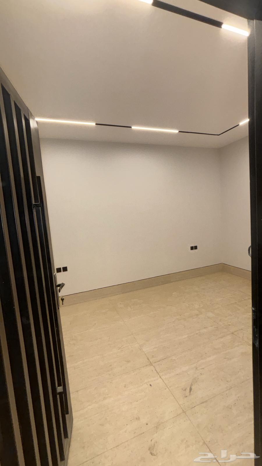 شقة  في الرمال 2