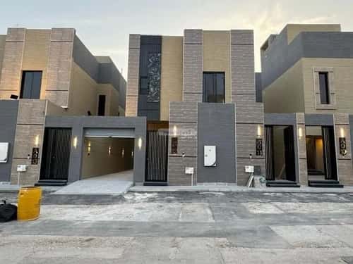 4 bedroom floor in Al Munsiyah 1
