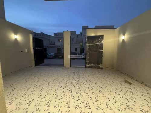 5 bedroom villa in Al Yarmouk 5