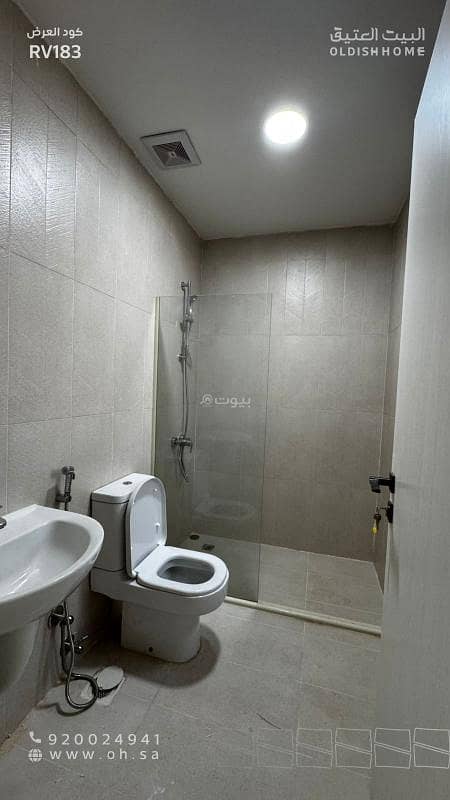 4 bedroom villa in King Khalid International Airport, Riyadh 6