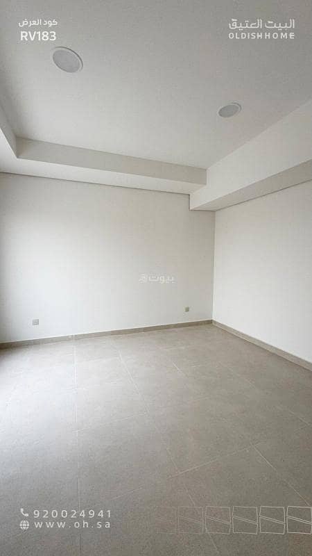 4 bedroom villa in King Khalid International Airport, Riyadh 9
