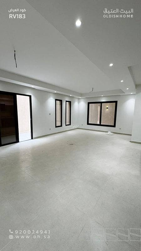 4 bedroom villa in King Khalid International Airport, Riyadh 12