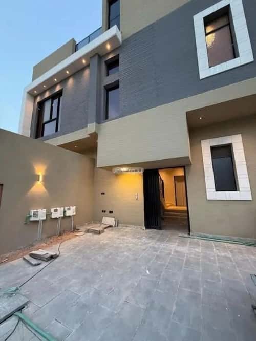 4 bedroom floor in Al Khaleej 4