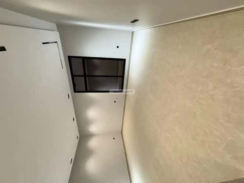 4 bedroom floor in Qurtubah 1