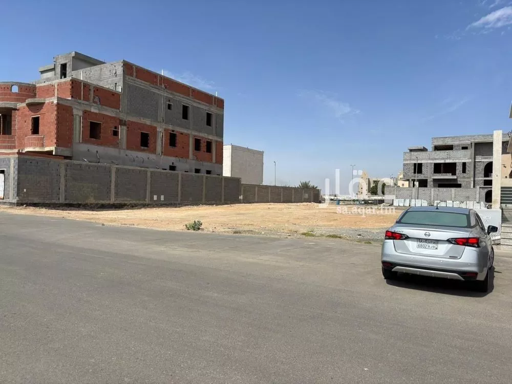 900 sqm land in Al Shiraa 4