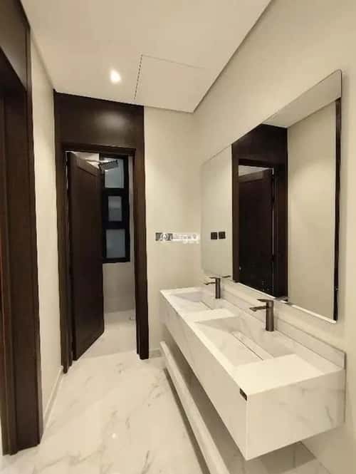 فيلا 5 غرف في المونسية 2