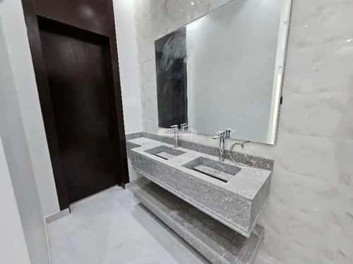 4 bedroom floor in Al Qadisiyah 4