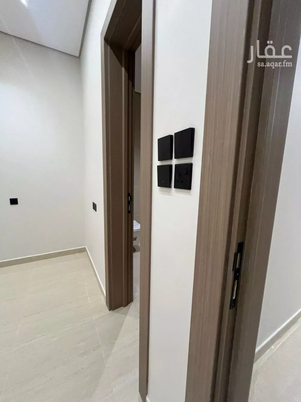 5 bedroom villa in Al Hazm 12