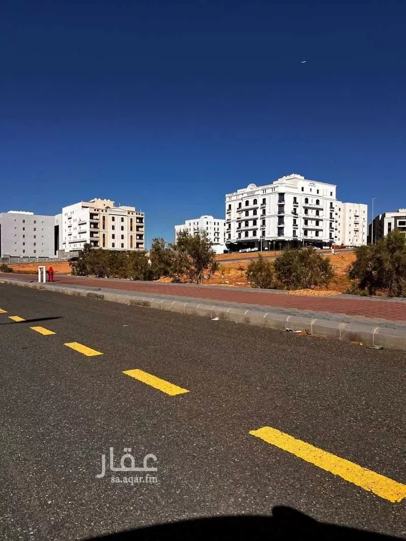 أرض 1073 م² في طيبة 4