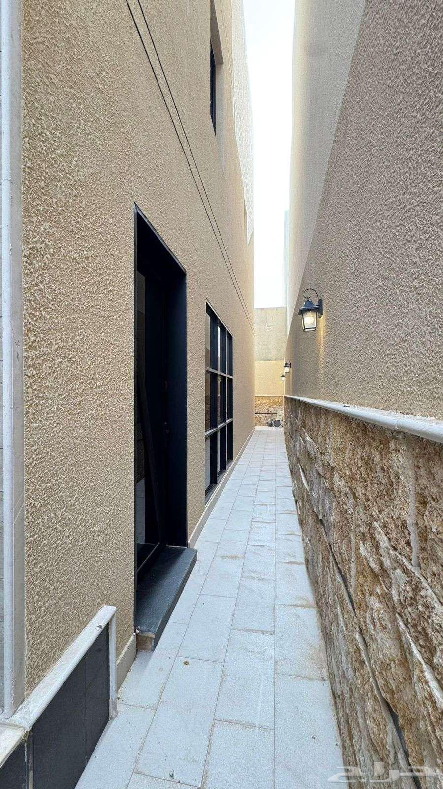 5 bedroom villa in Al Mahdiyyah 6