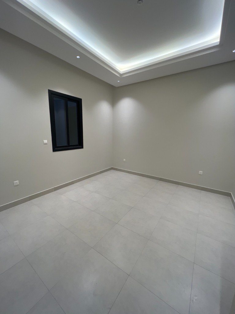 3 bedroom apartment in Al Aridh 6