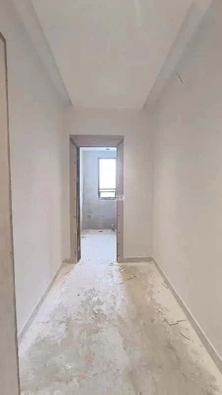 4 bedroom floor in Al Khaleej 2