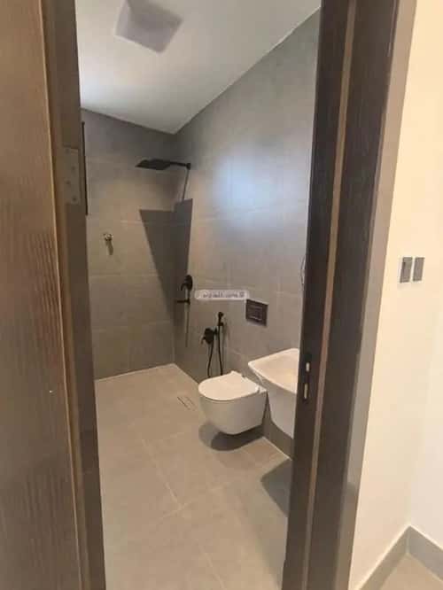 4 bedroom floor in Al Munsiyah 1