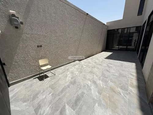 5 bedroom villa in Al Maizilah 1