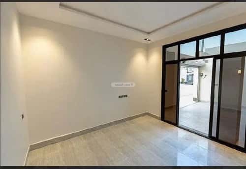 5 bedroom villa in Al Aridh 4