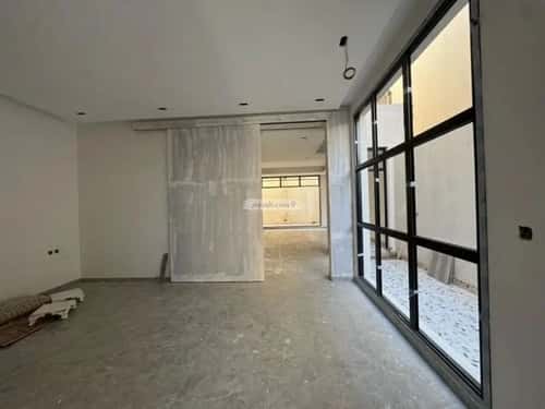 5 bedroom villa in Al Yarmouk 1