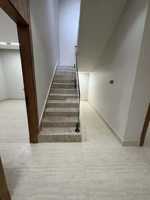 4 bedroom floor in Al Rimal 2